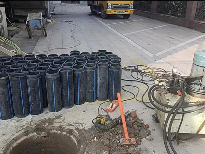 昌吉PE置换管厂家 DN315置换管 非开挖管短管置换